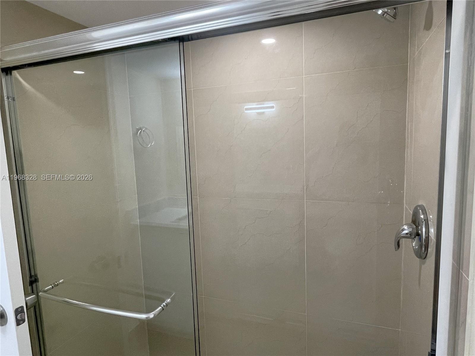 16851 NE 23rd Ave #B-521 North Miami Beach, FL 33160