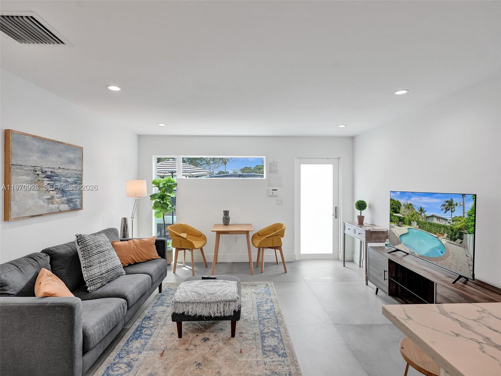 417 SW 15th St Fort Lauderdale, FL 33315