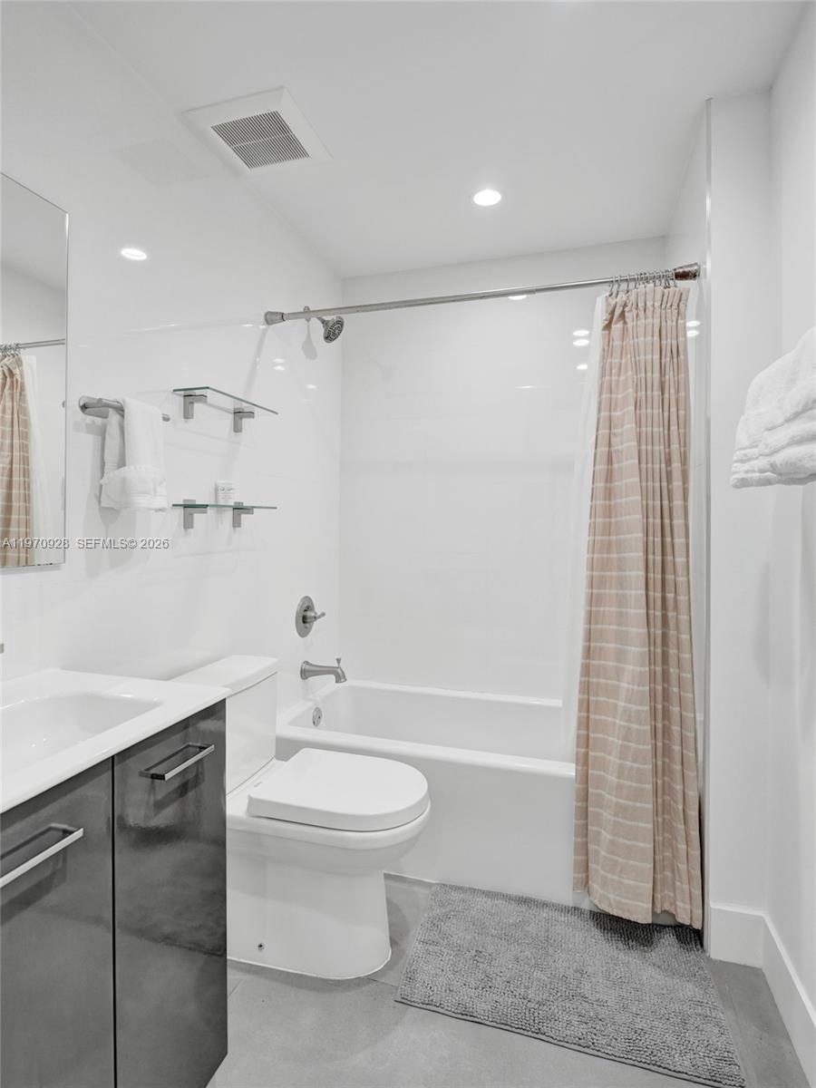 417 SW 15th St Fort Lauderdale, FL 33315