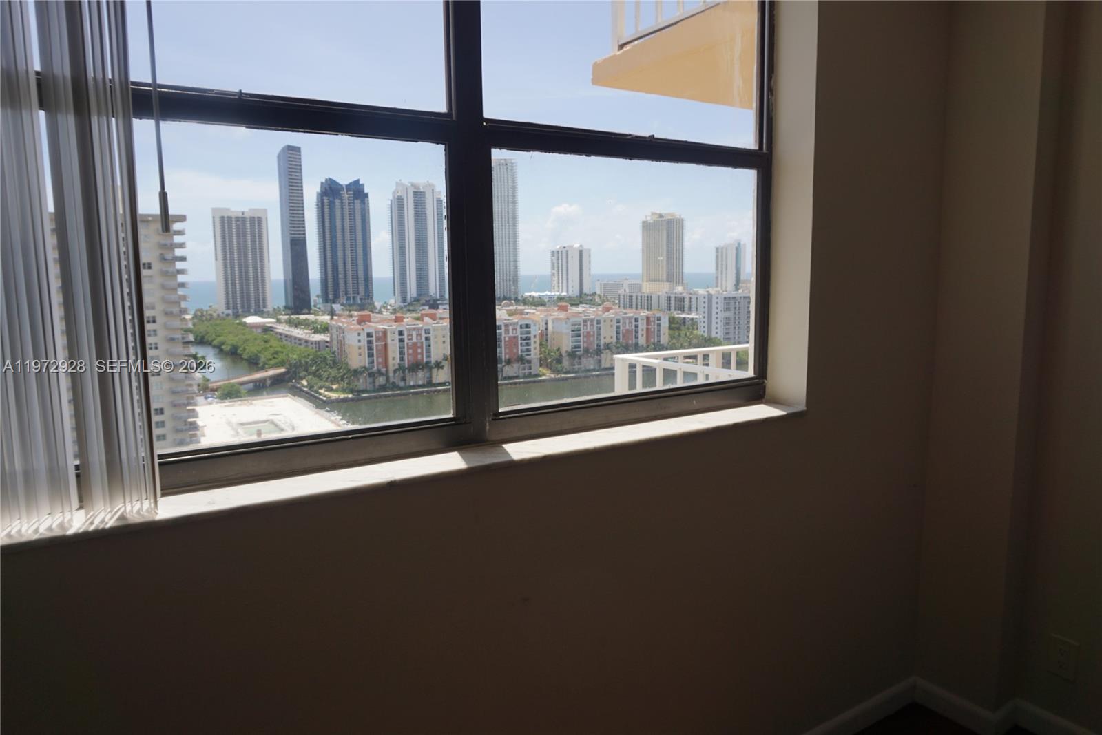 290 174th St #2014 Sunny Isles Beach, FL 33160