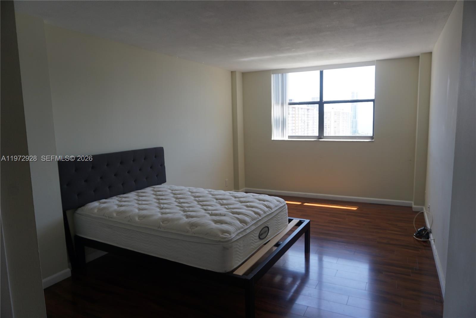 290 174th St #2014 Sunny Isles Beach, FL 33160