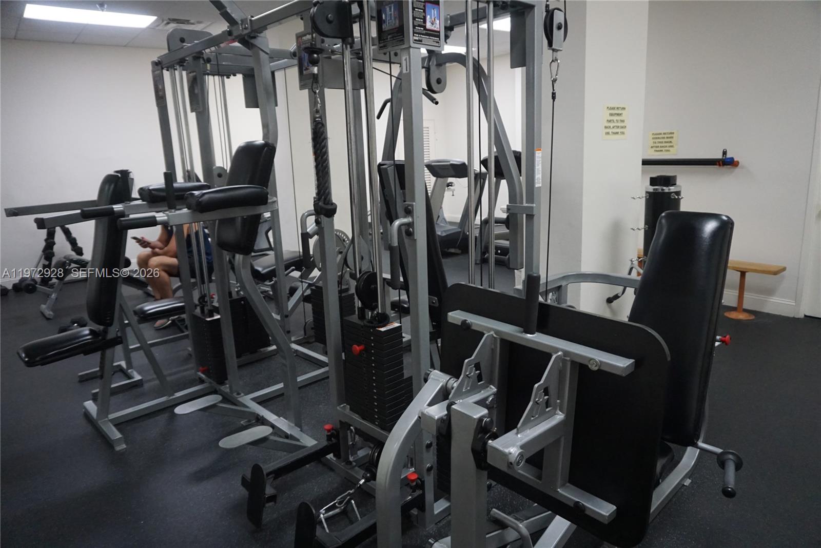 290 174th St #2014 Sunny Isles Beach, FL 33160