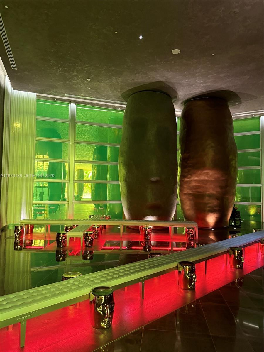 image Icon Brickell I2