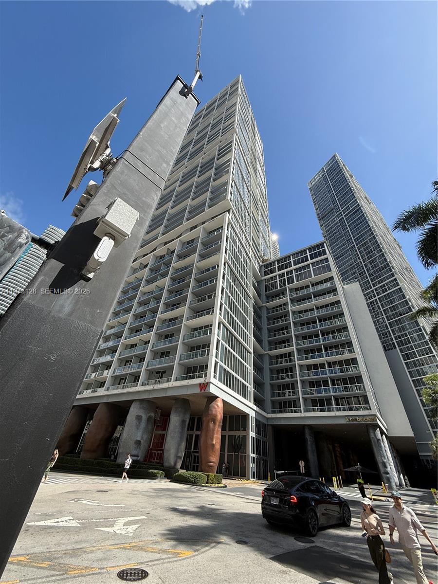 image Icon Brickell I35