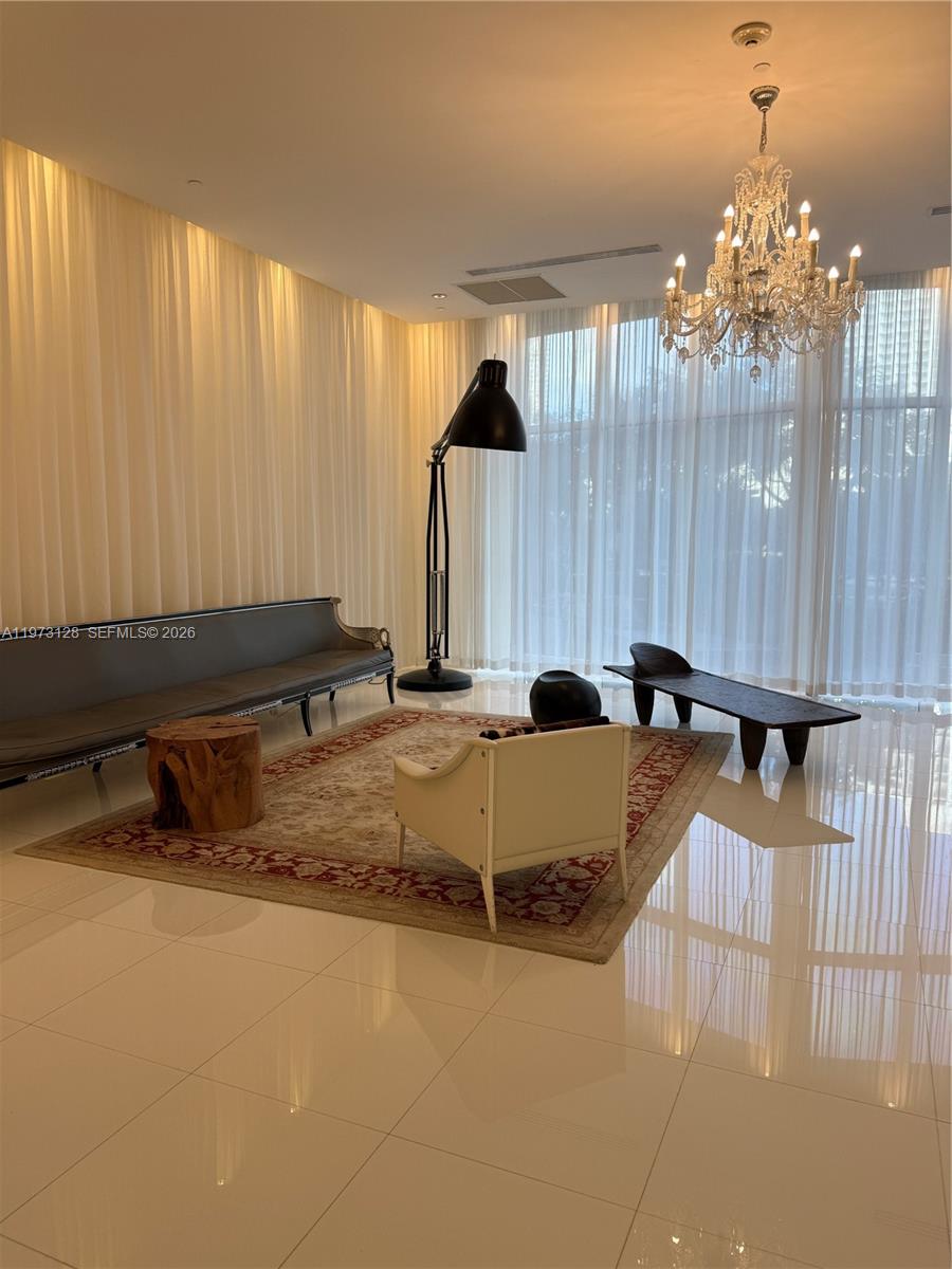 image Icon Brickell I3