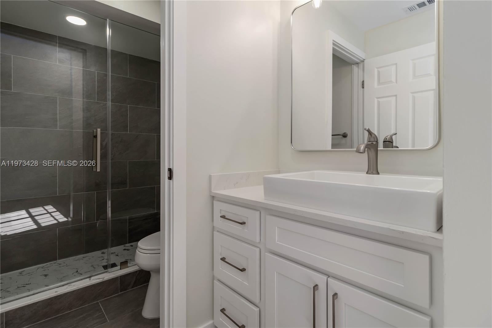 1411 Cottonwood Cir Weston, FL 33326