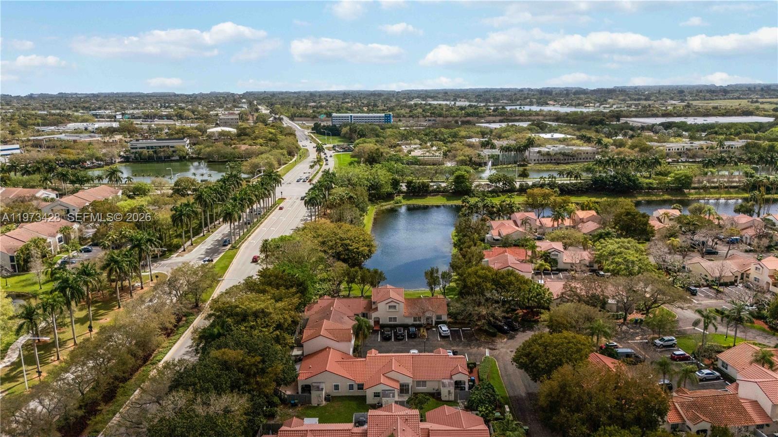 1411 Cottonwood Cir Weston, FL 33326