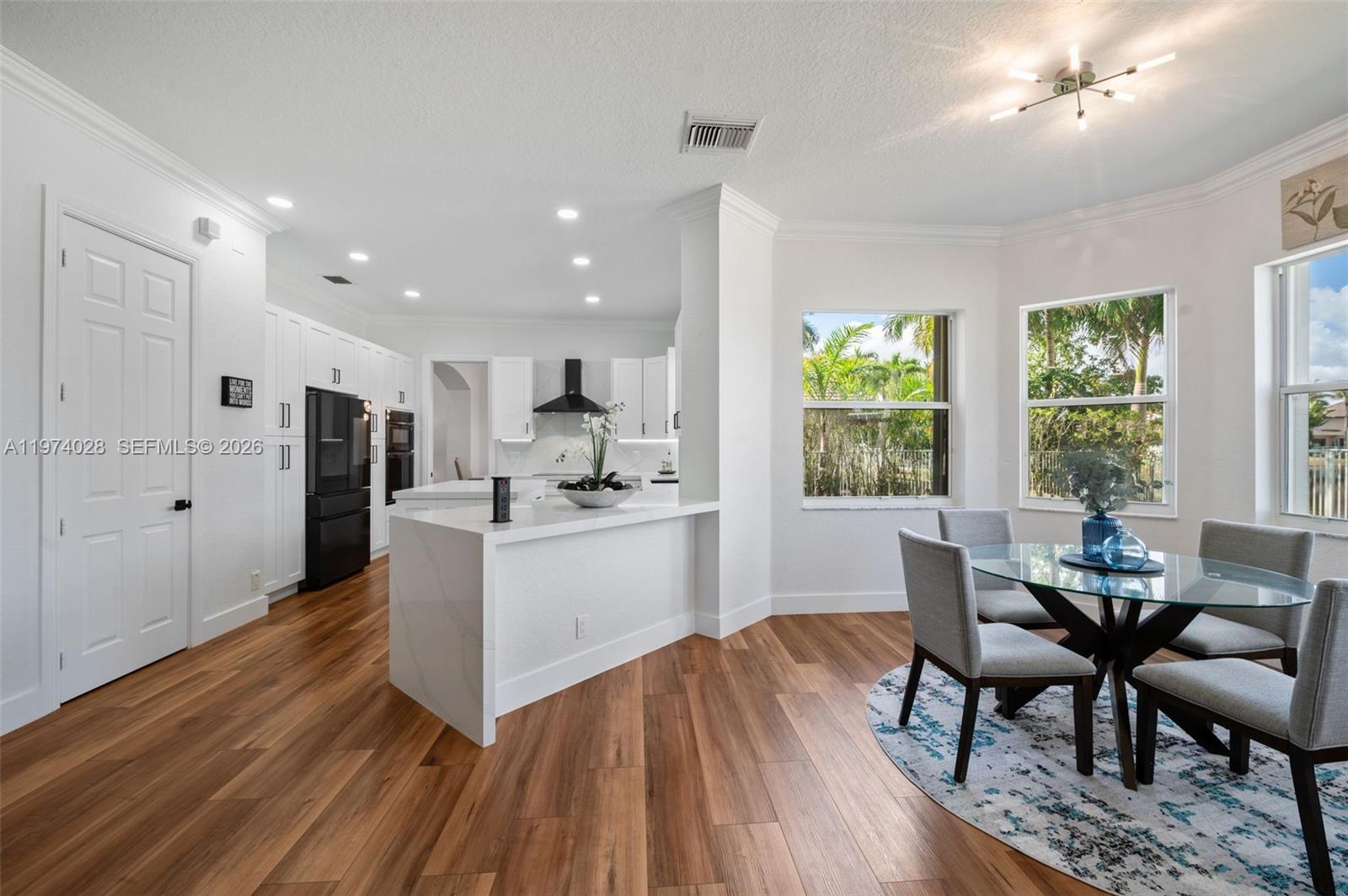 1537 Victoria Isle Way Weston, FL 33327