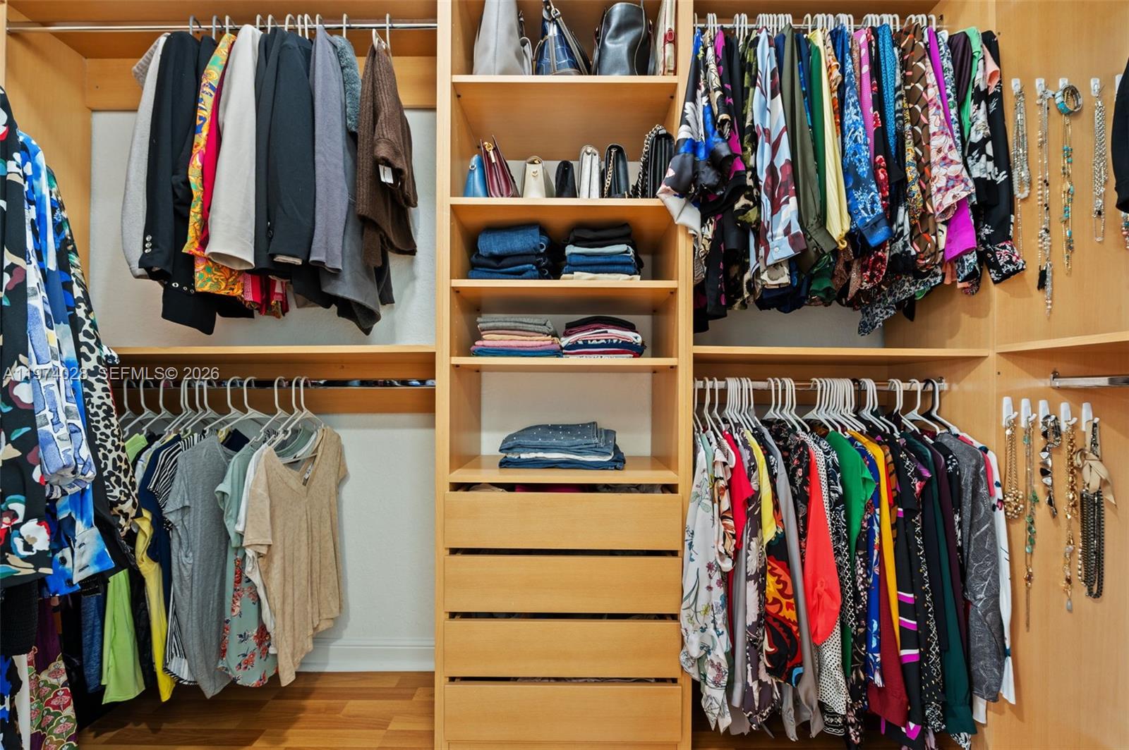 1537 Victoria Isle Way Weston, FL 33327