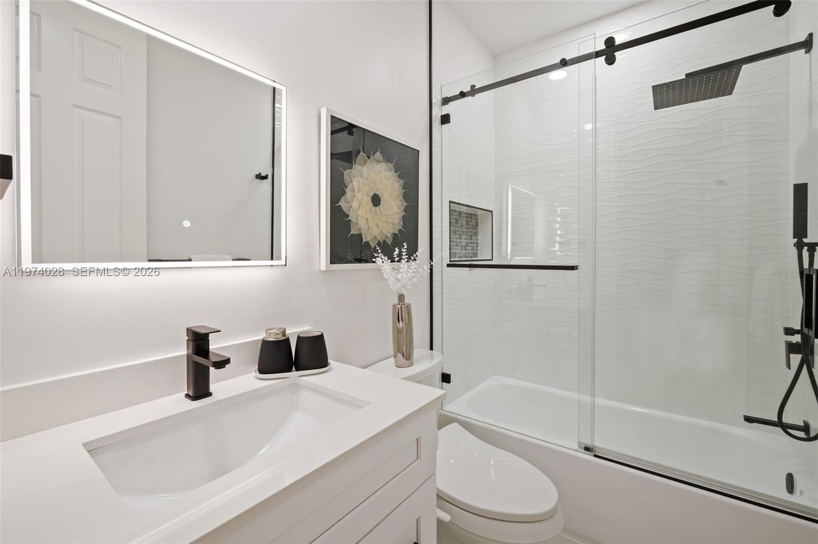 1537 Victoria Isle Way Weston, FL 33327