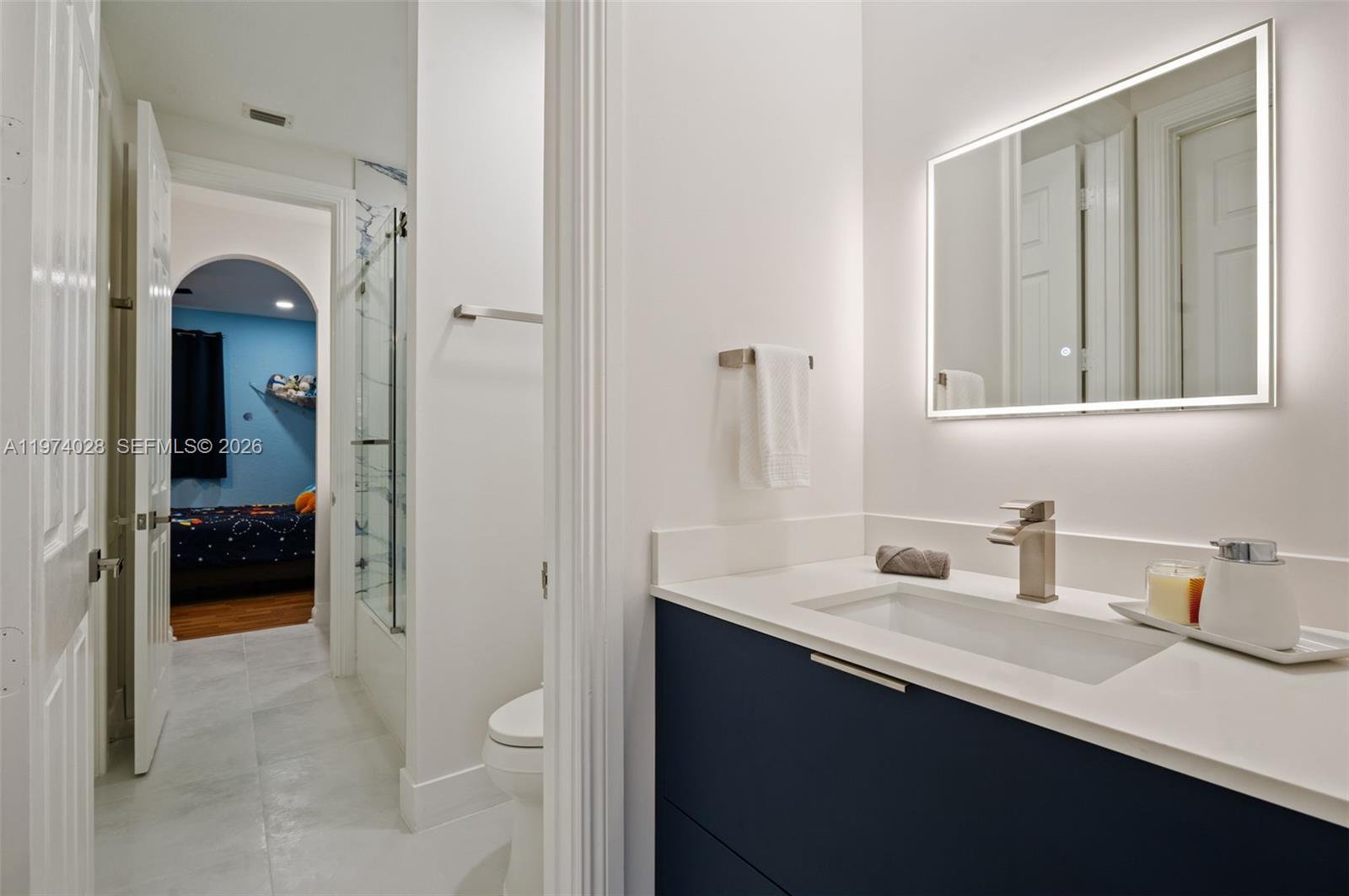 1537 Victoria Isle Way Weston, FL 33327