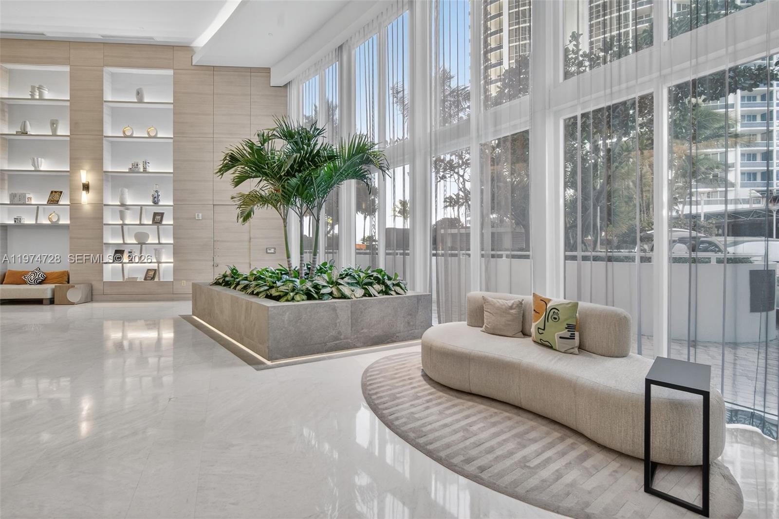 image Trump Royale14