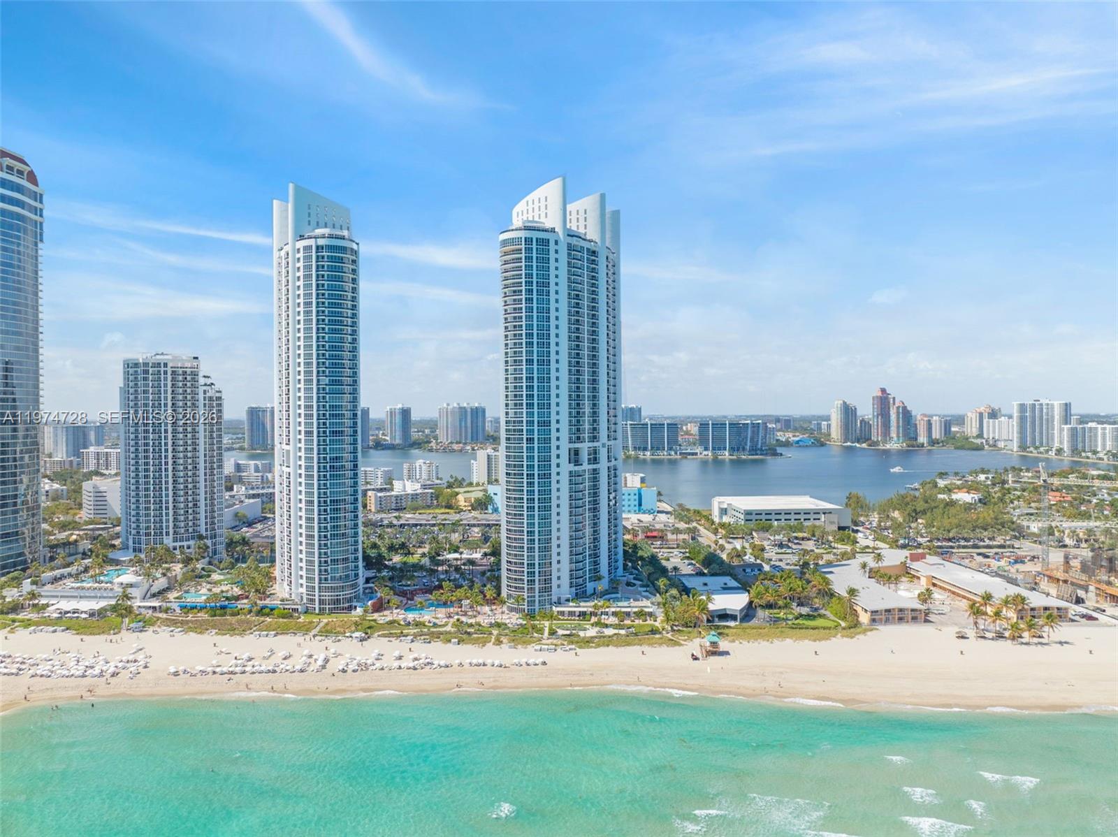 image Trump Royale34