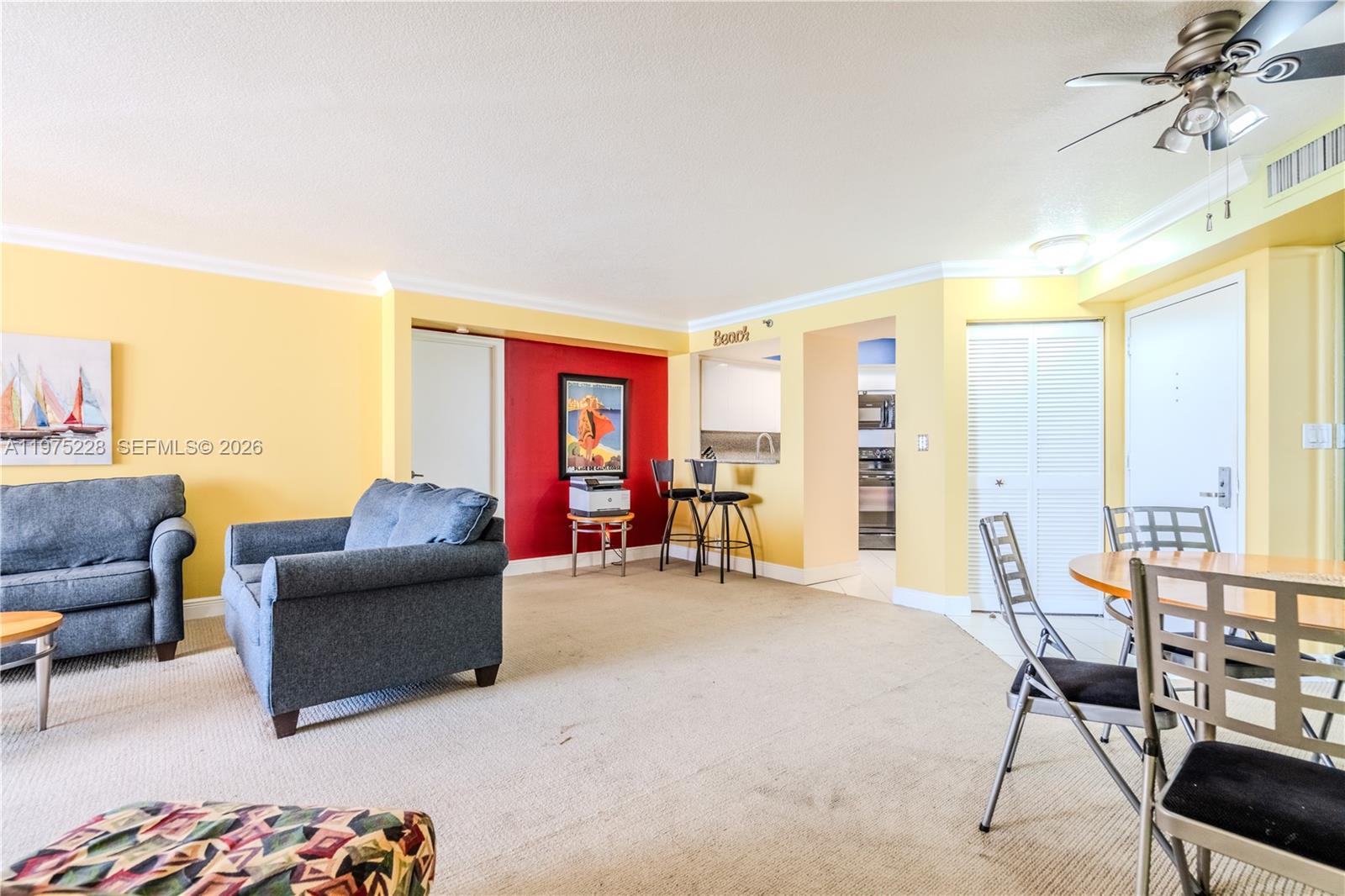 6767 Collins Ave #706 Miami Beach, FL 33141