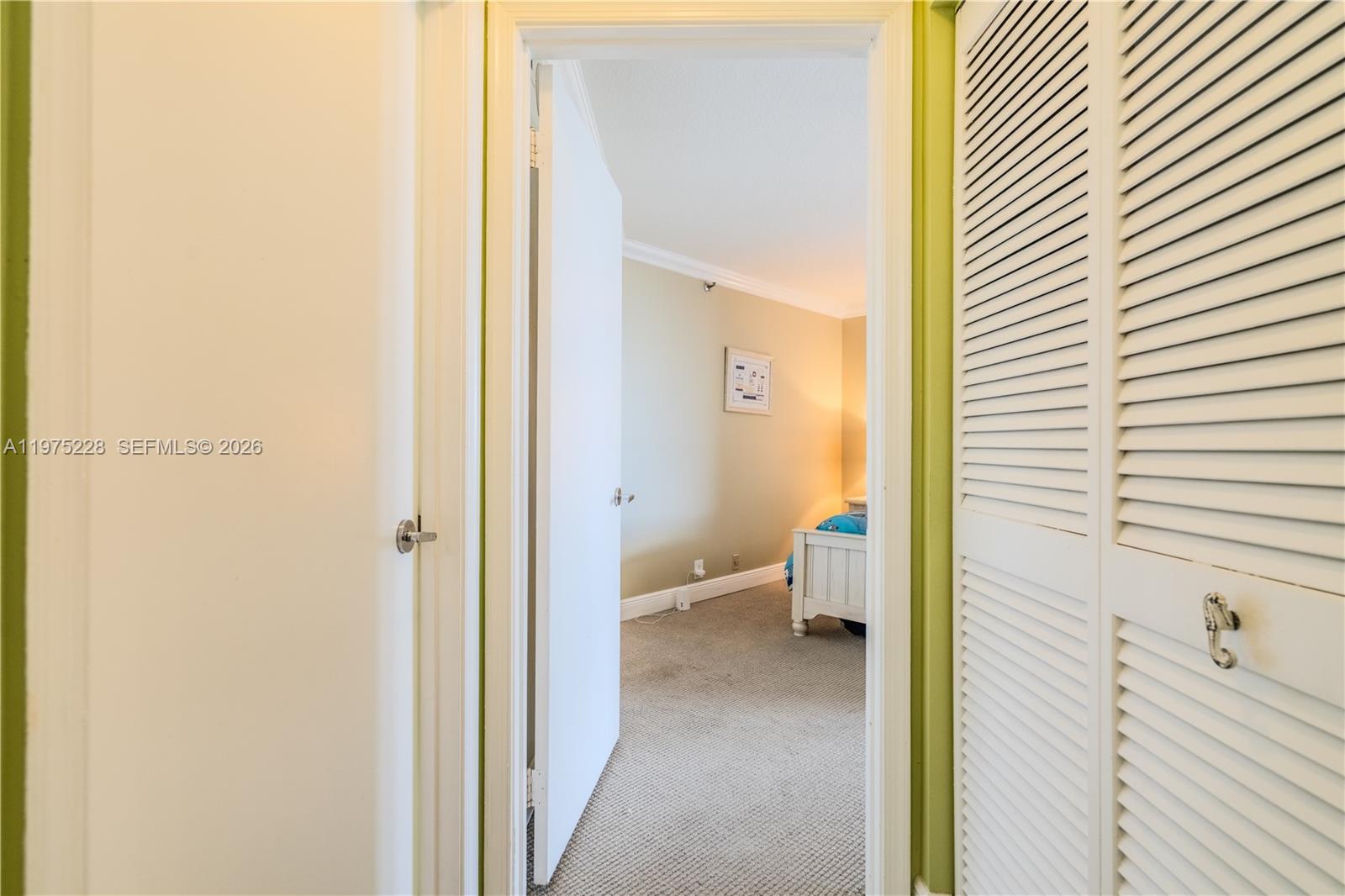 6767 Collins Ave #706 Miami Beach, FL 33141