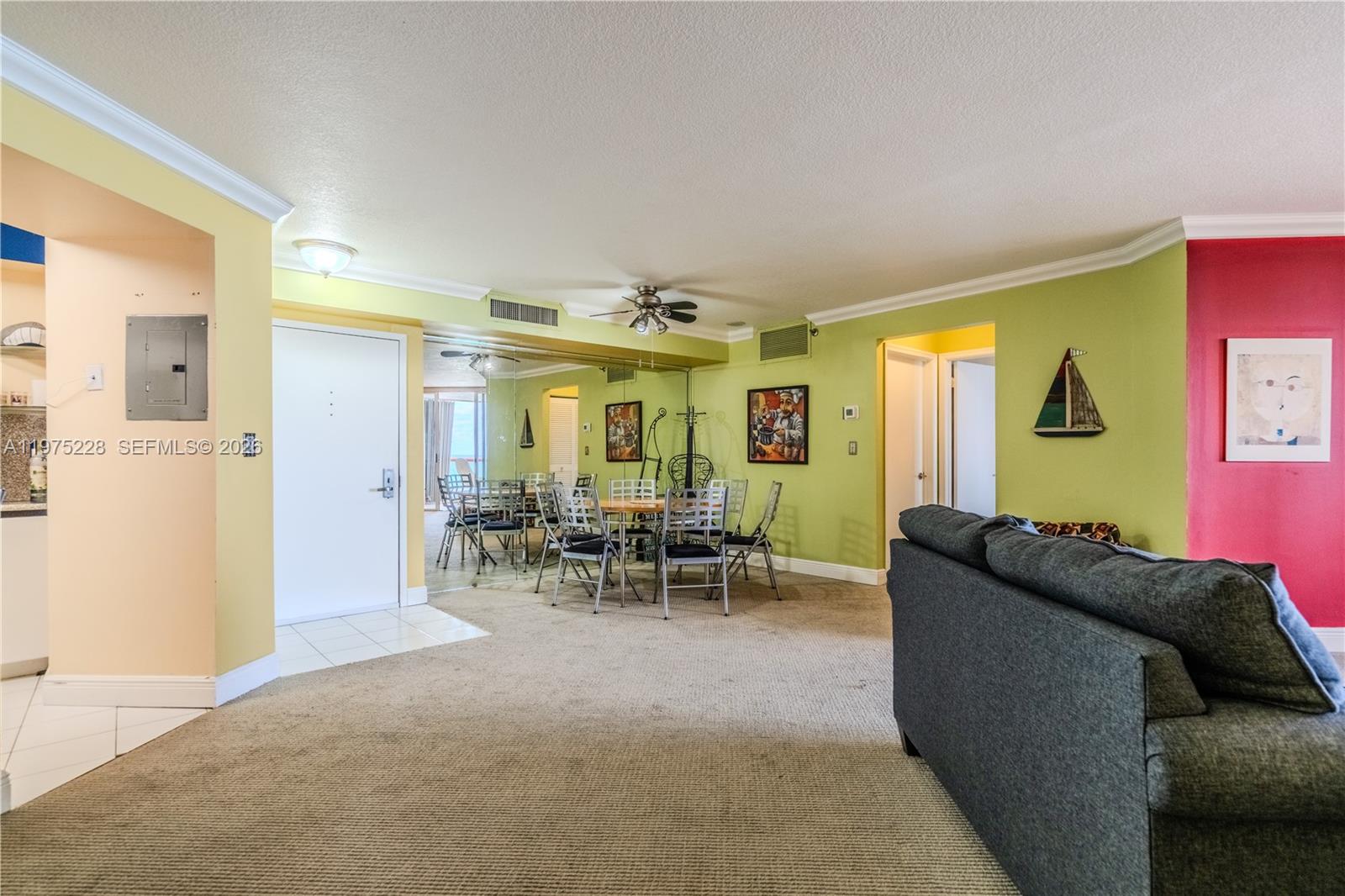 6767 Collins Ave #706 Miami Beach, FL 33141