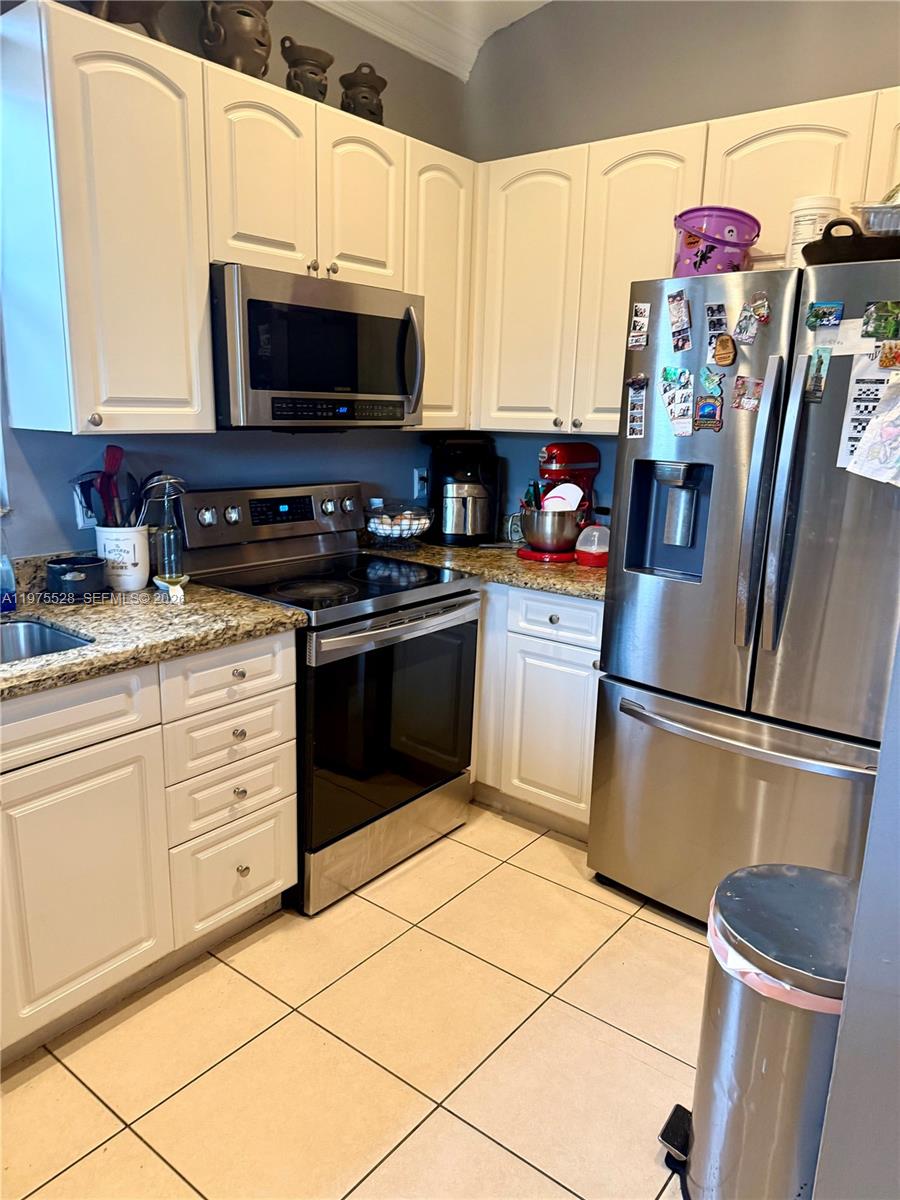 12721 SW 53rd St Miramar, FL 33027