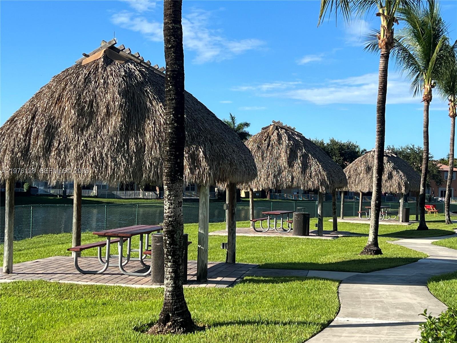 11010 NW 87th St Doral, FL 33178