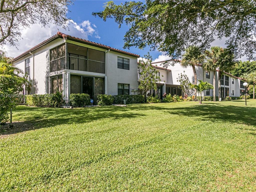 21559 Cypress Hammock Dr #44J Boca Raton, FL 33428