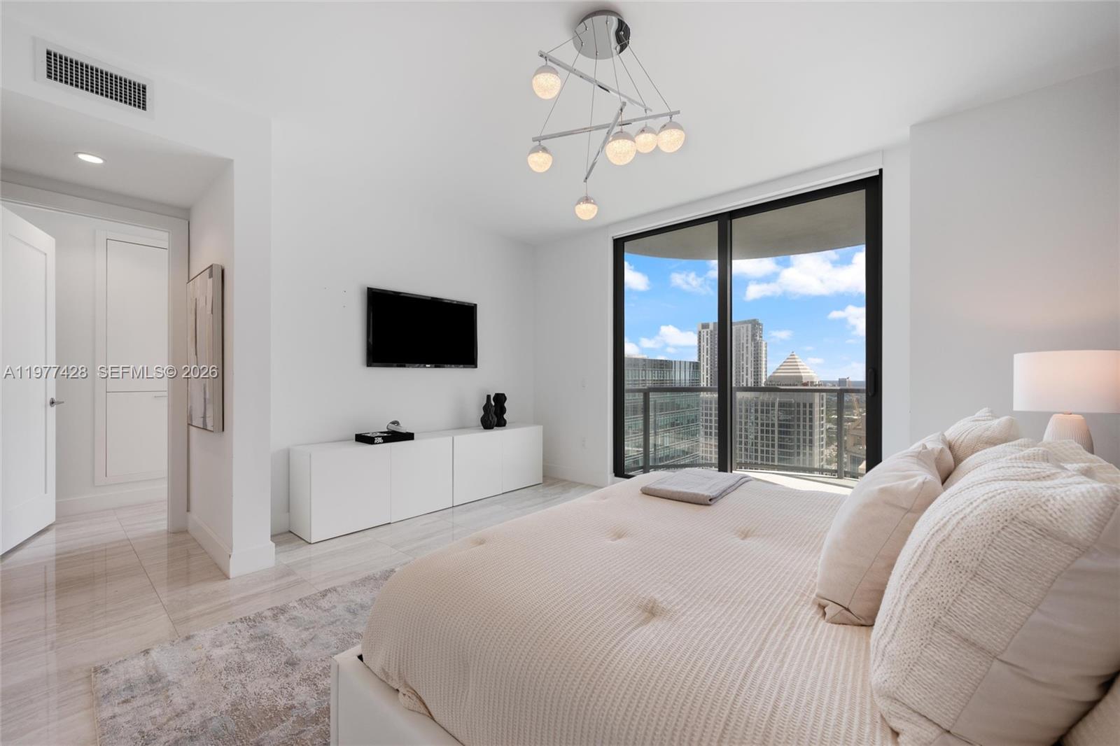 100 E Las Olas Blvd #3201 Fort Lauderdale, FL 33301