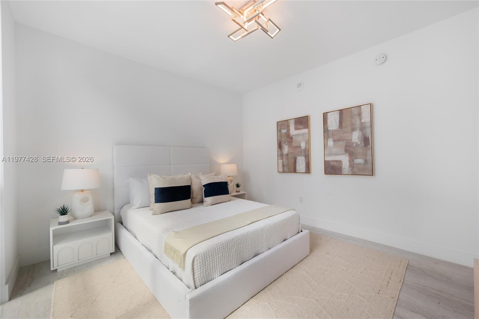 100 E Las Olas Blvd #3201 Fort Lauderdale, FL 33301