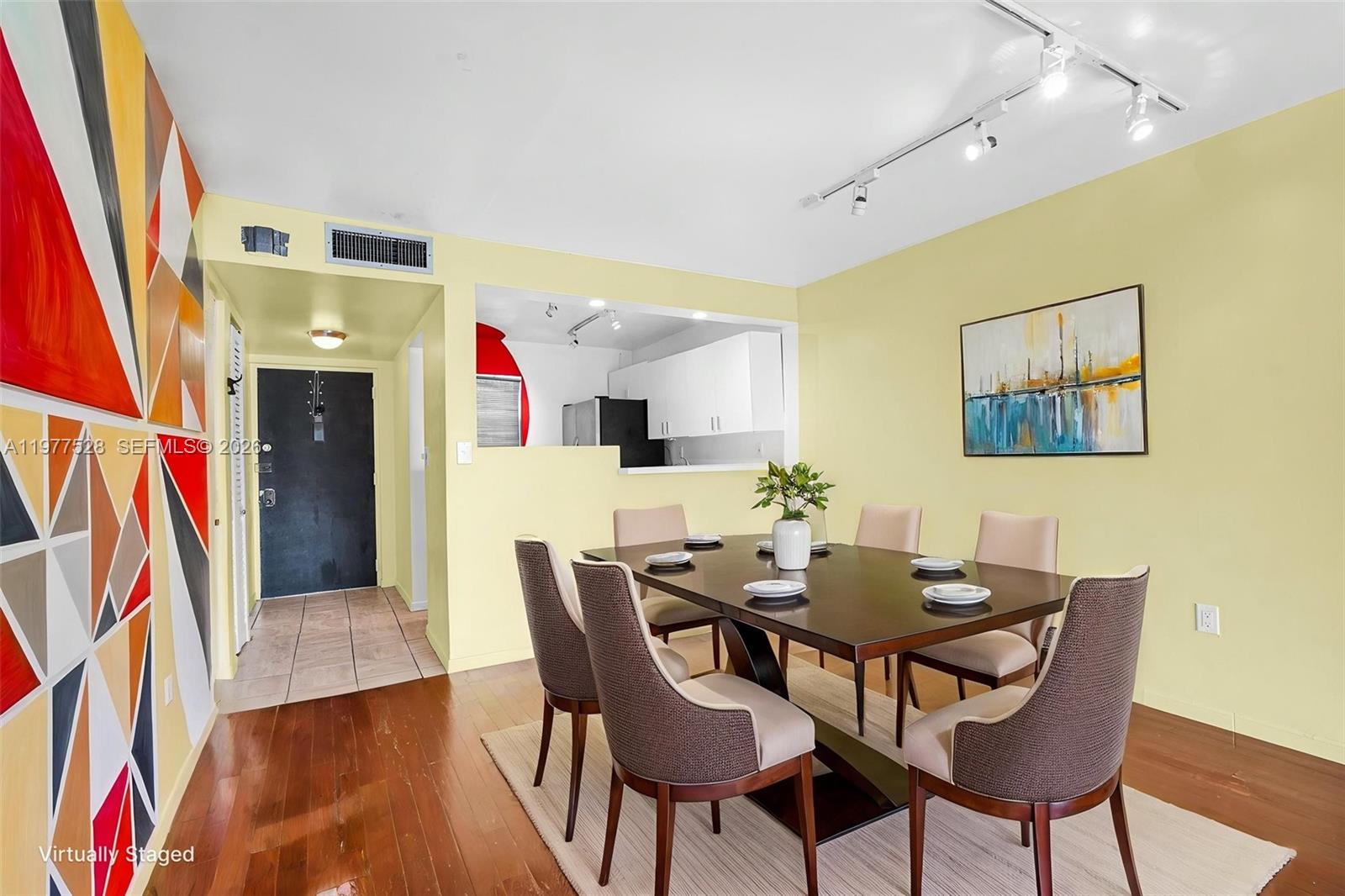 950 Euclid Ave #306 Miami Beach, FL 33139