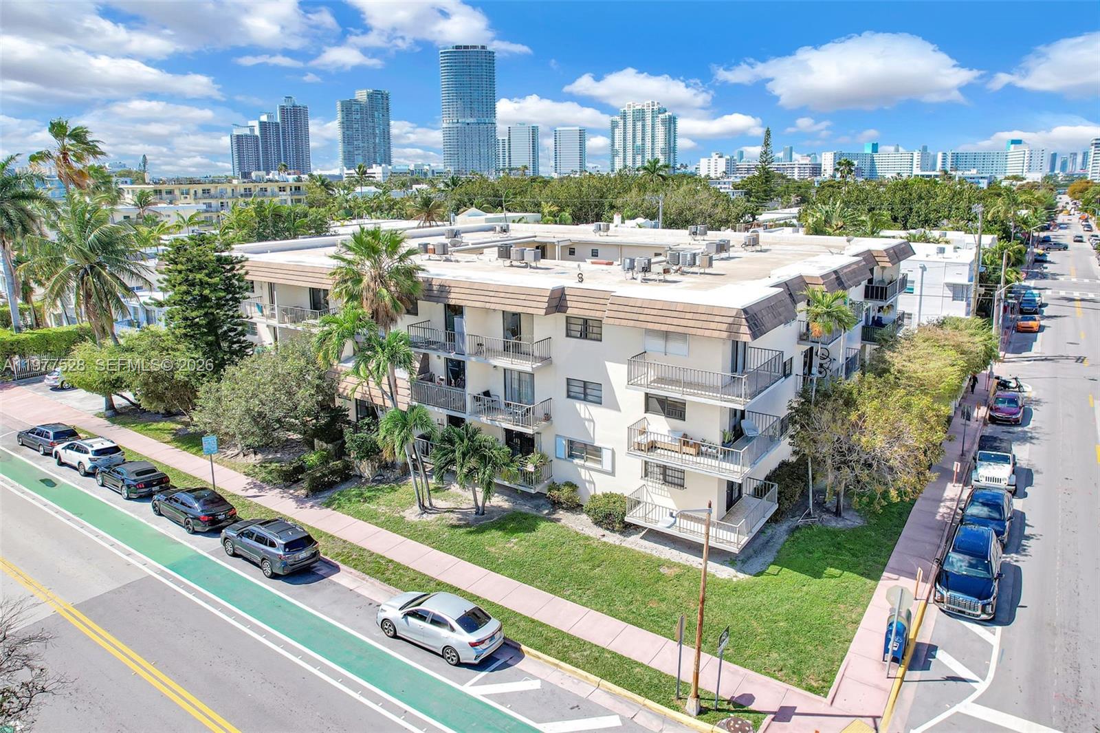 950 Euclid Ave #306 Miami Beach, FL 33139