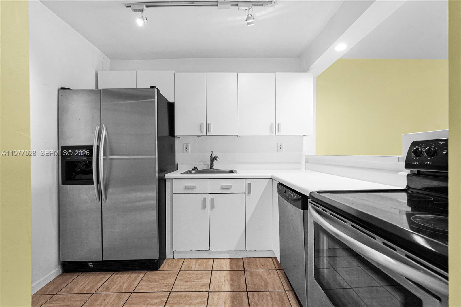 950 Euclid Ave #306 Miami Beach, FL 33139