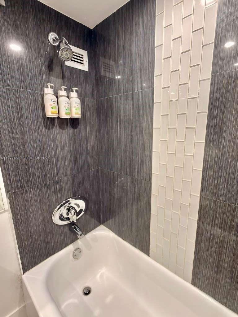 19201 Collins Ave #933 Sunny Isles Beach, FL 33160