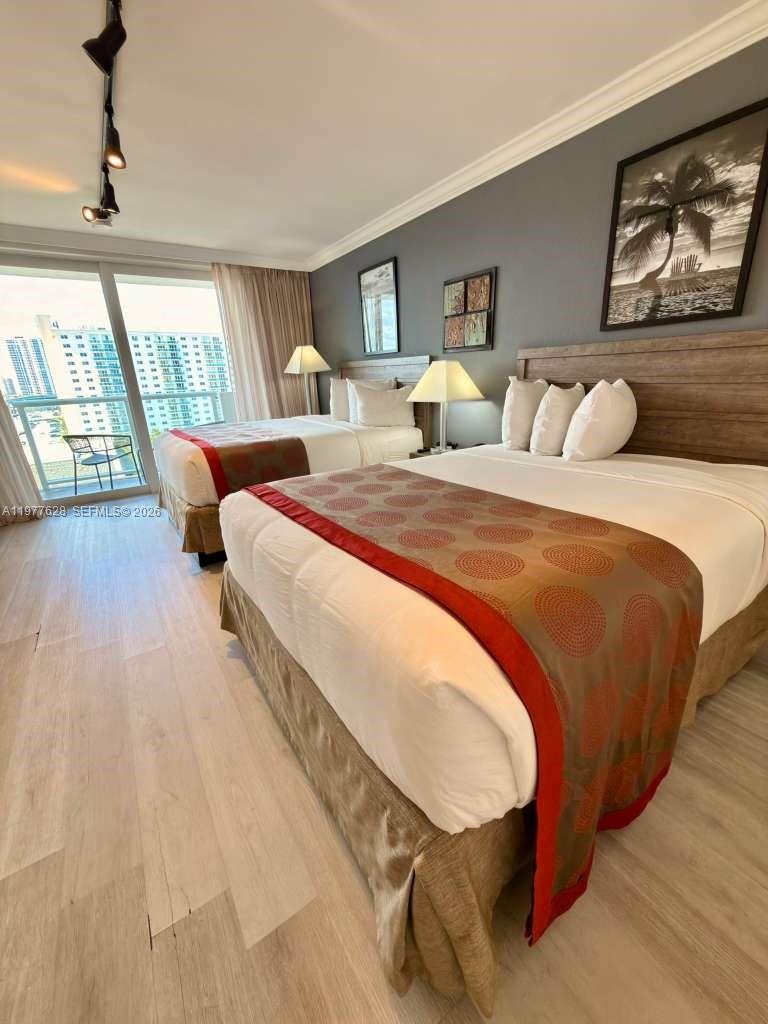 19201 Collins Ave #933 Sunny Isles Beach, FL 33160