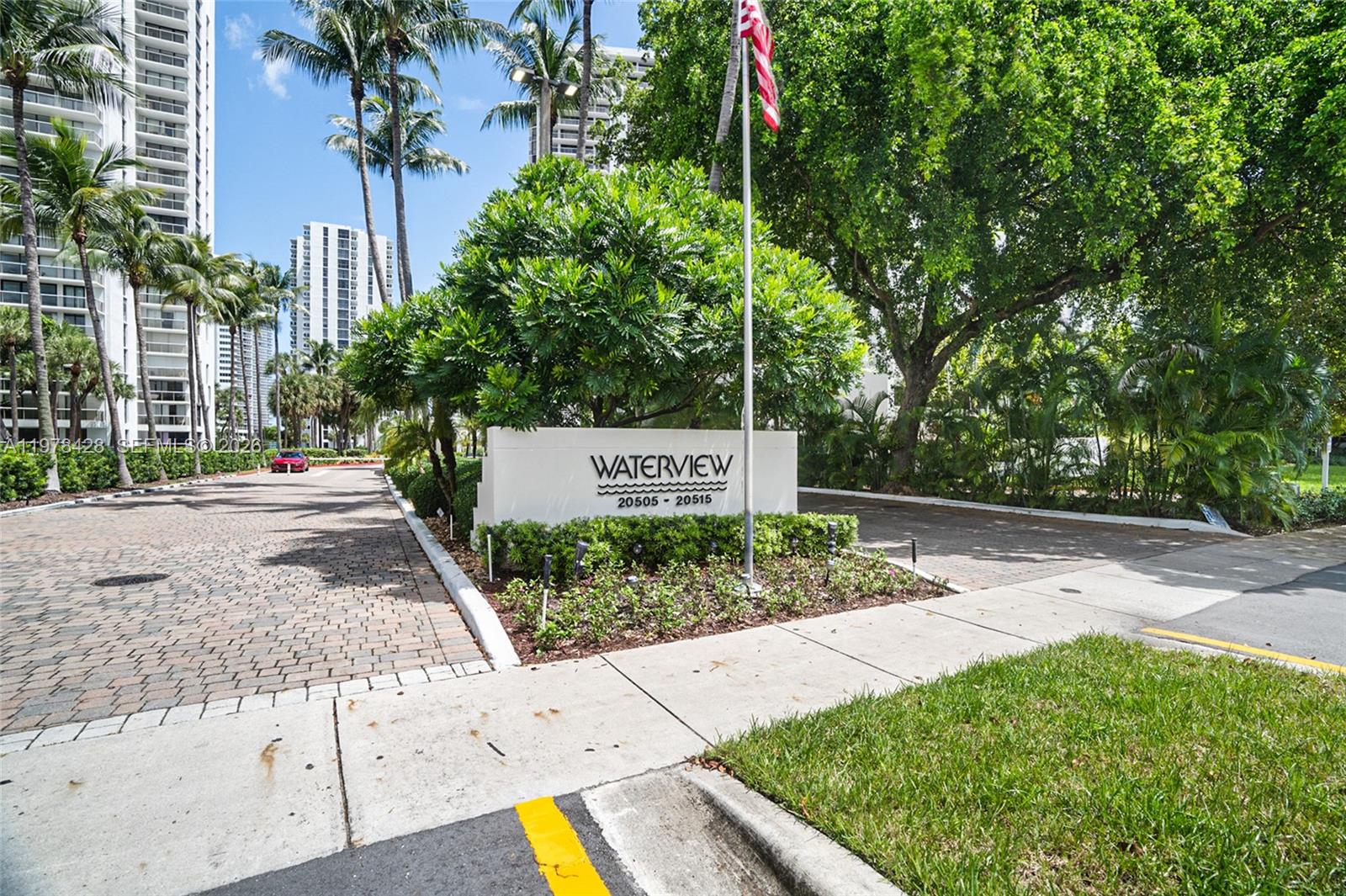 20515 E Country Clb Dr #849 Aventura, FL 33180