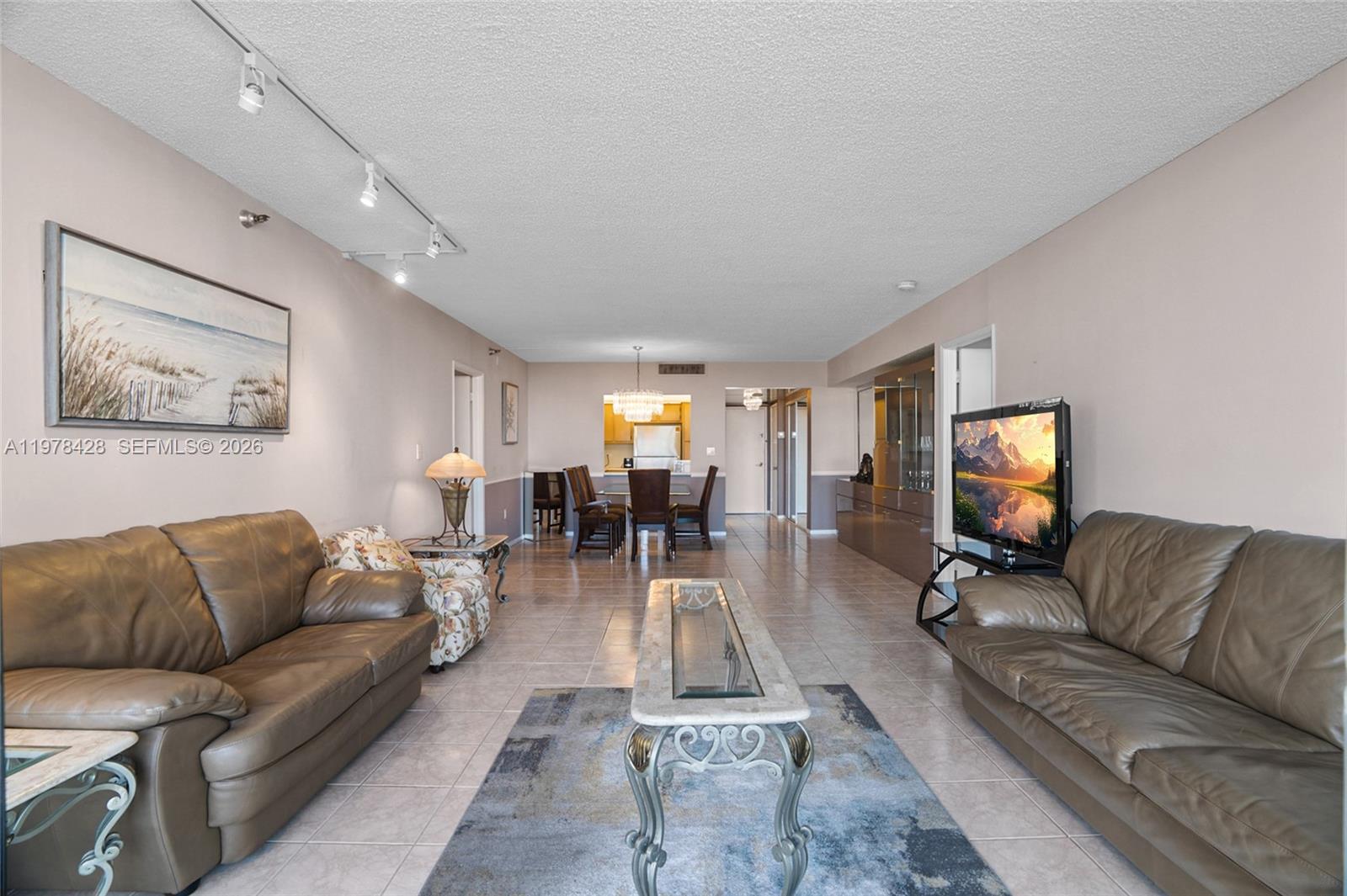 20515 E Country Clb Dr #849 Aventura, FL 33180