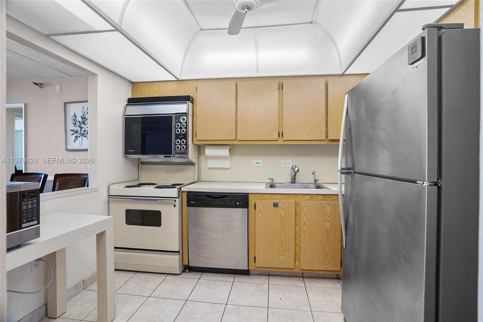 20515 E Country Clb Dr #849 Aventura, FL 33180