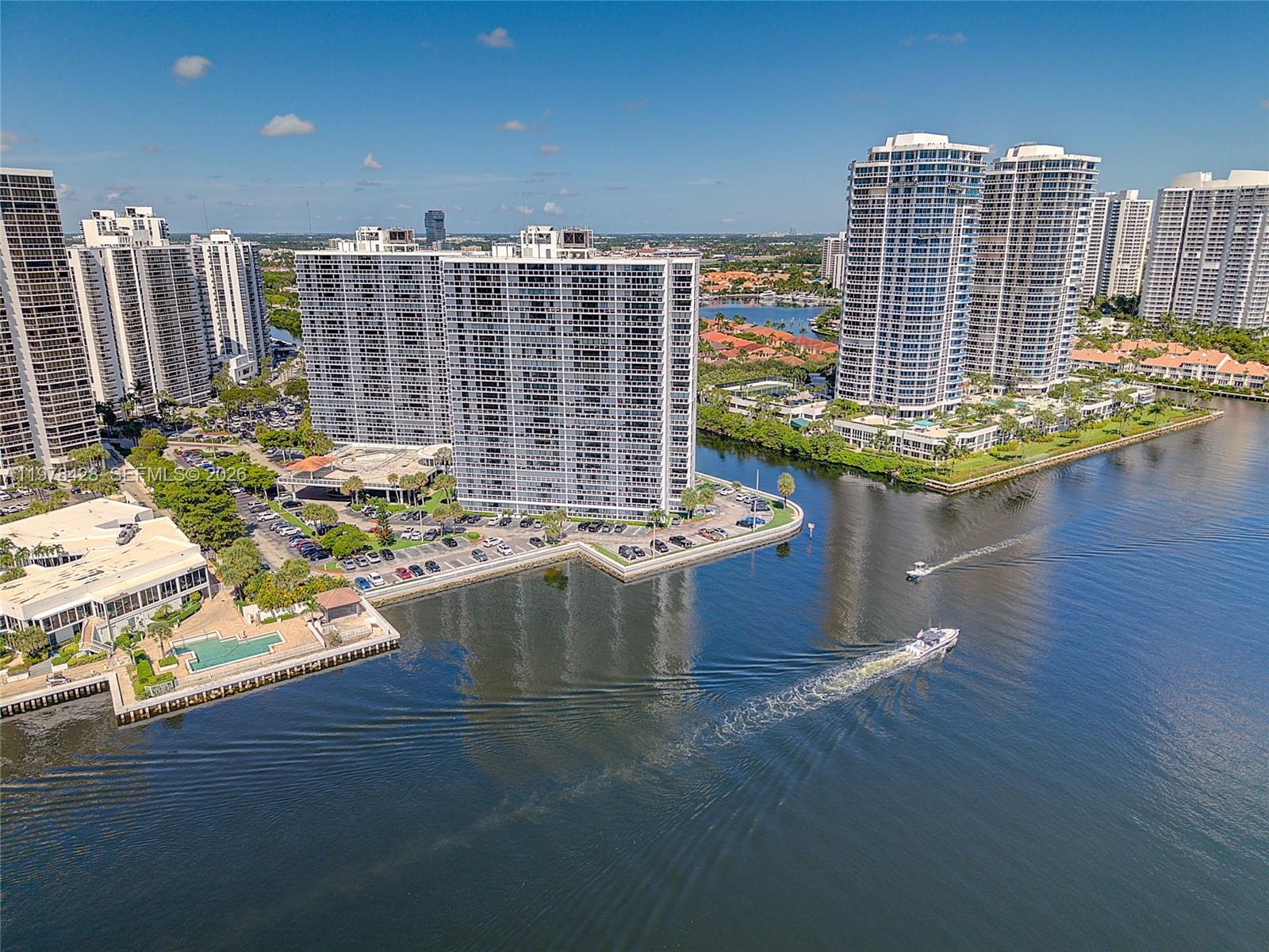 20515 E Country Clb Dr #849 Aventura, FL 33180