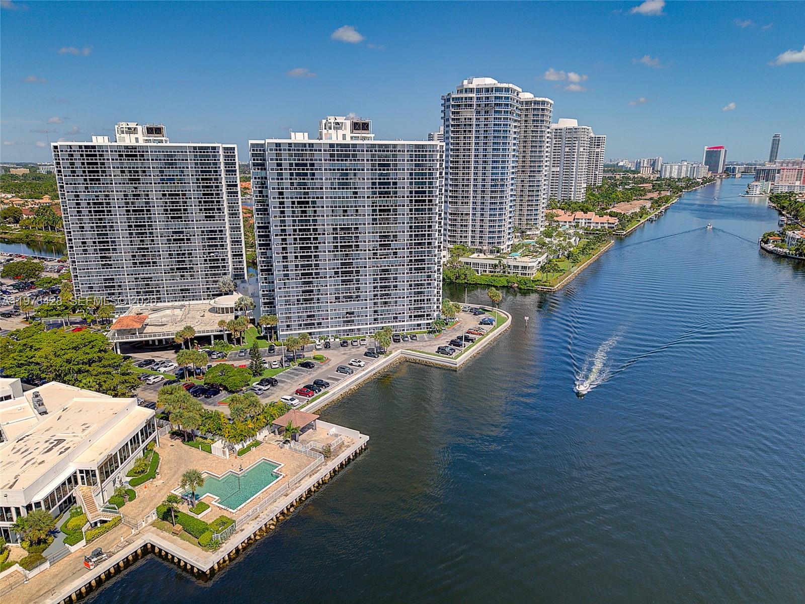 20515 E Country Clb Dr #849 Aventura, FL 33180