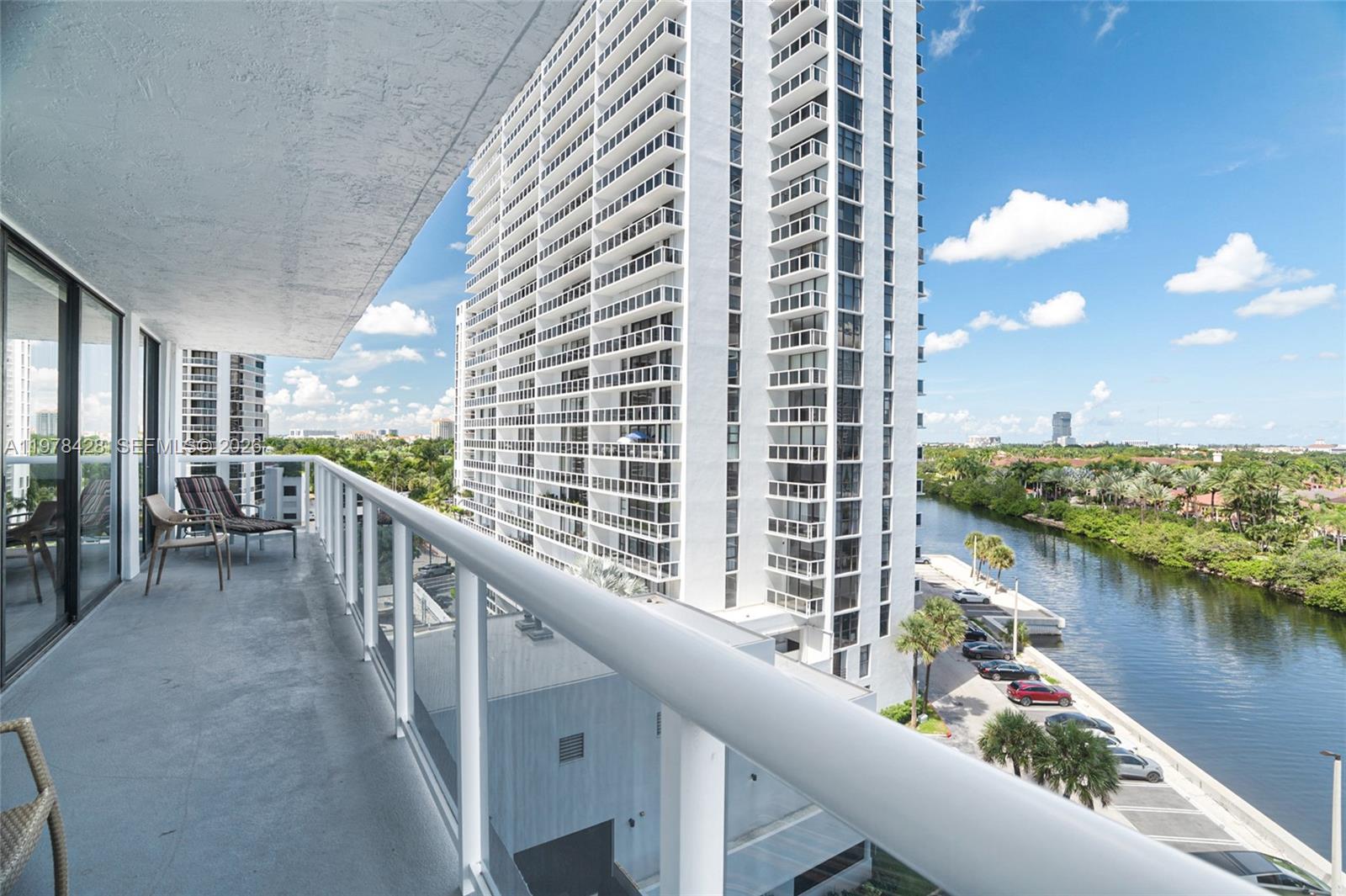 20515 E Country Clb Dr #849 Aventura, FL 33180