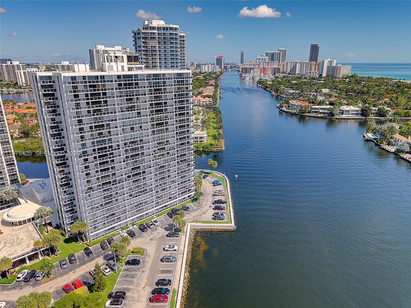 20515 E Country Clb Dr #849 Aventura, FL 33180