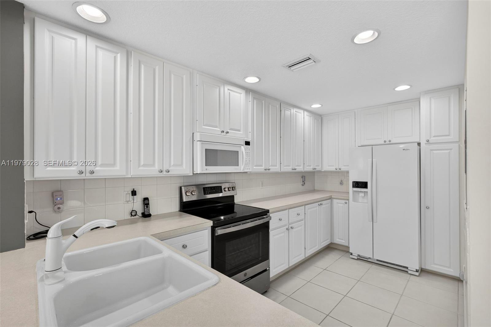 4022 Parkside Dr Jupiter, FL 33458