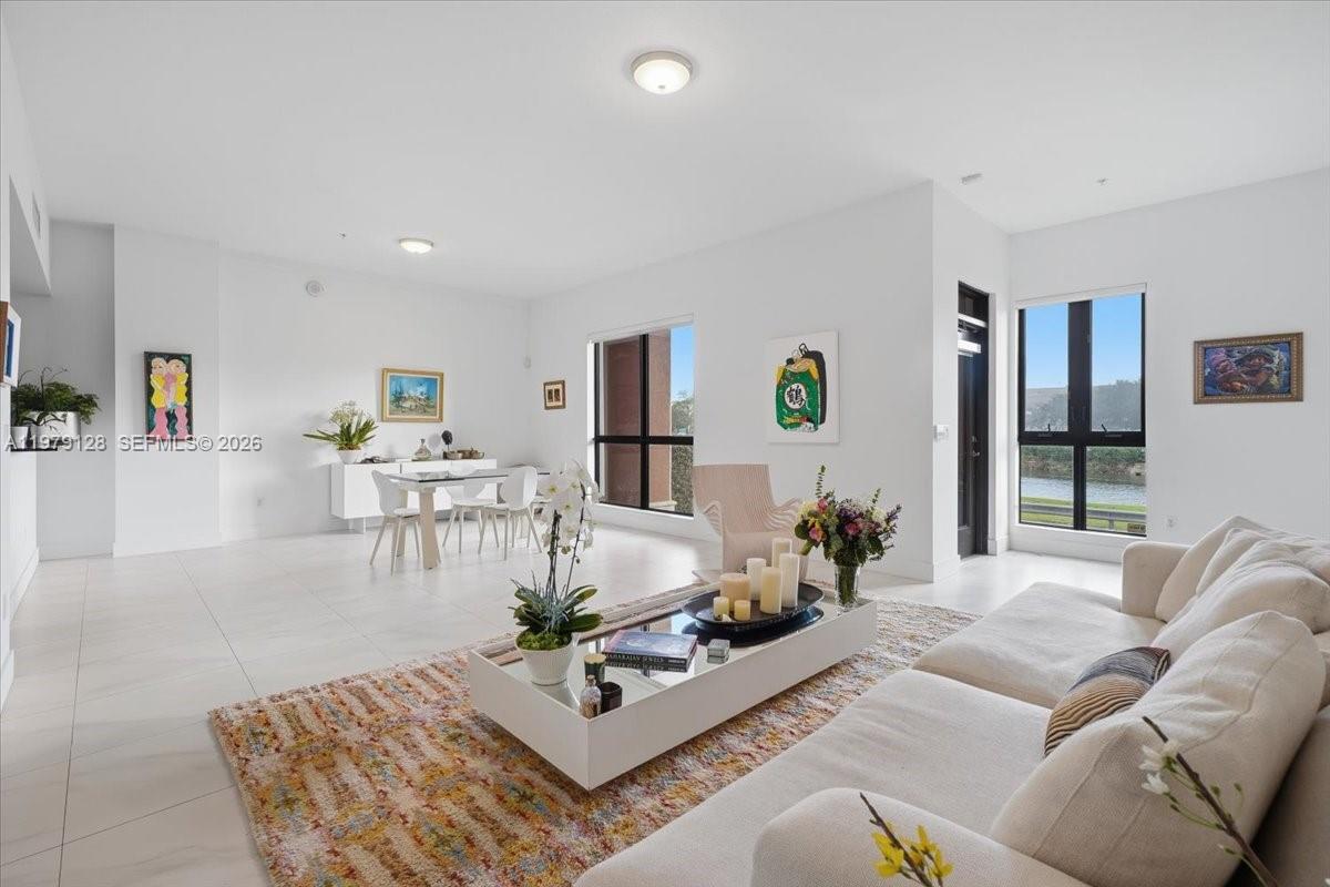 8390 SW 72nd Ave #106 Miami, FL 33143