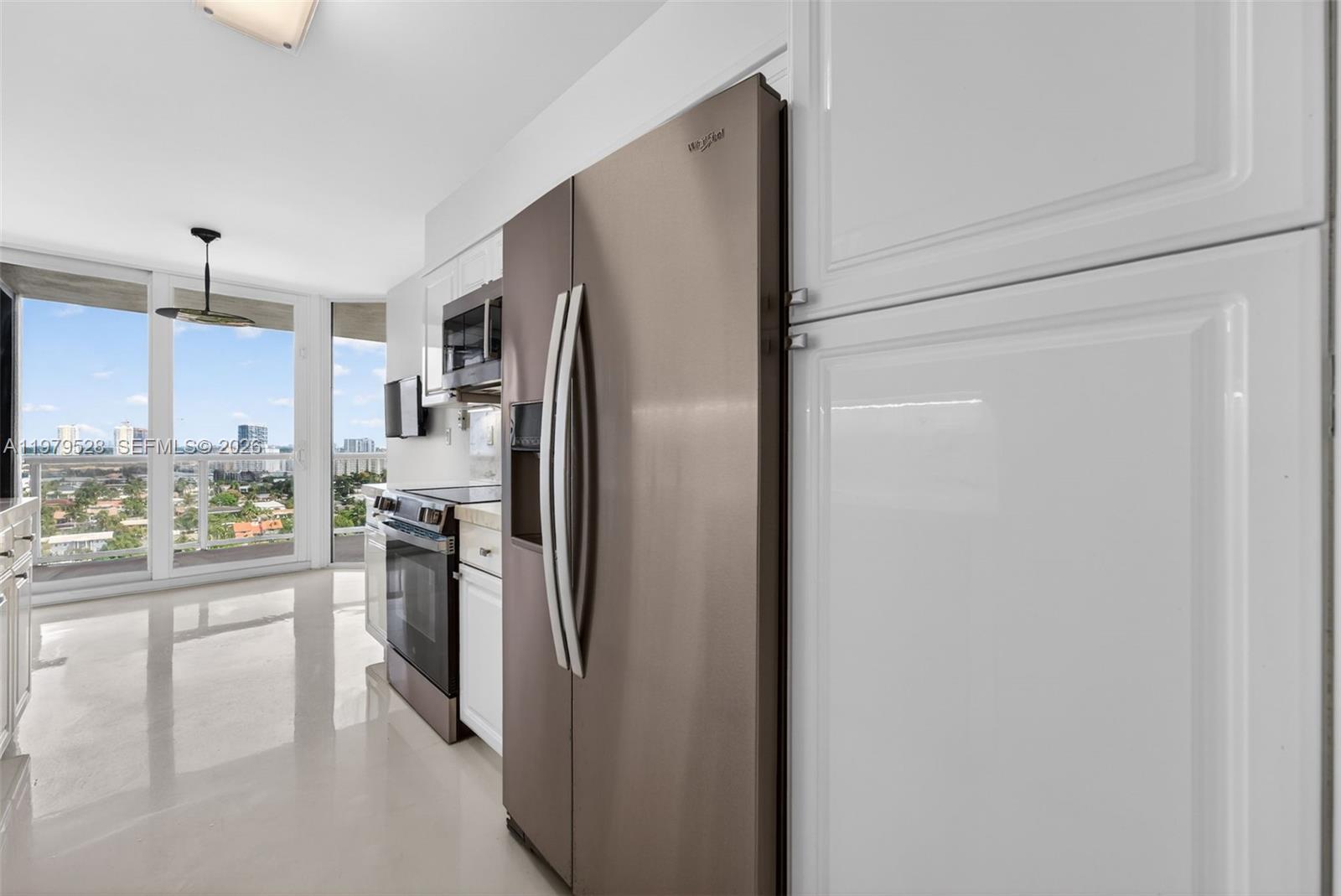 3600 Yacht Clb Dr #1802 Aventura, FL 33180