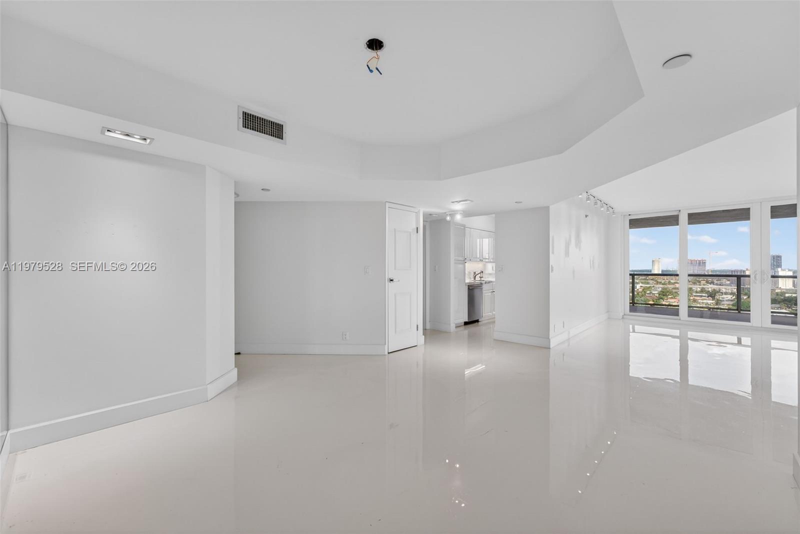 3600 Yacht Clb Dr #1802 Aventura, FL 33180