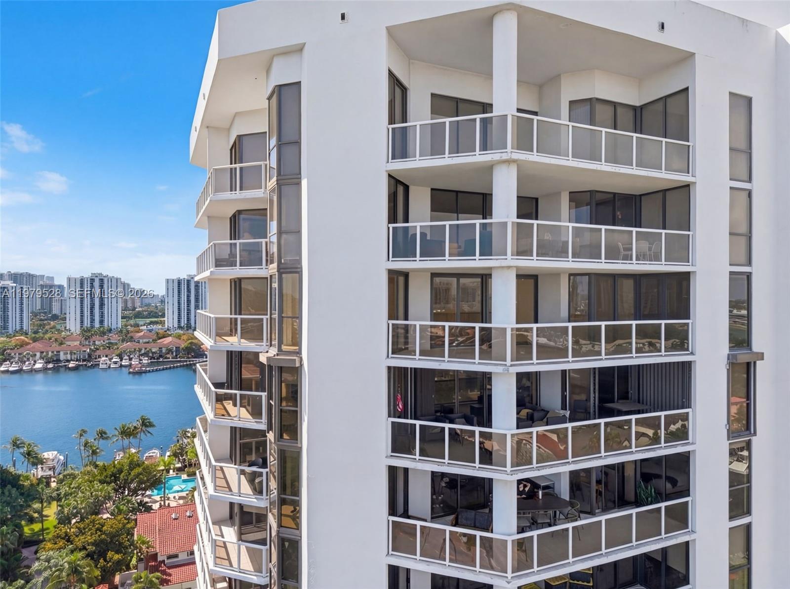 3600 Yacht Clb Dr #1802 Aventura, FL 33180