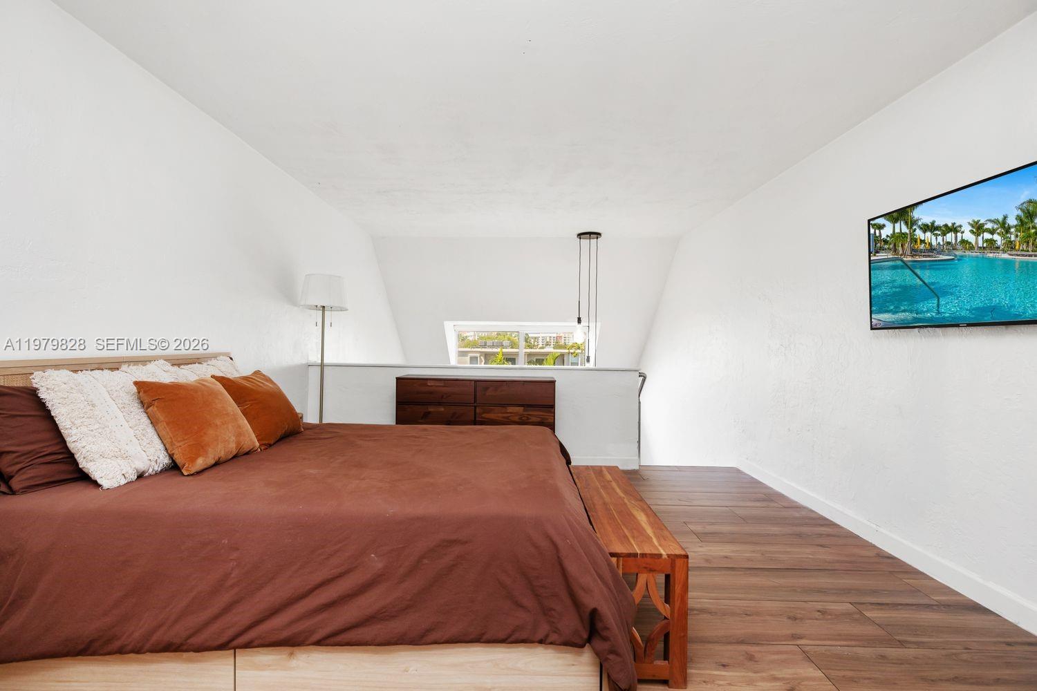 6884 N Kendall Dr #C401 Pinecrest, FL 33156