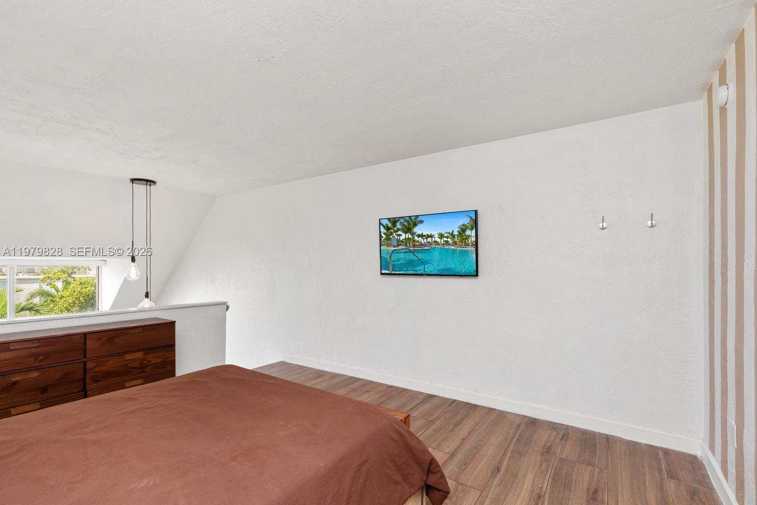 6884 N Kendall Dr #C401 Pinecrest, FL 33156