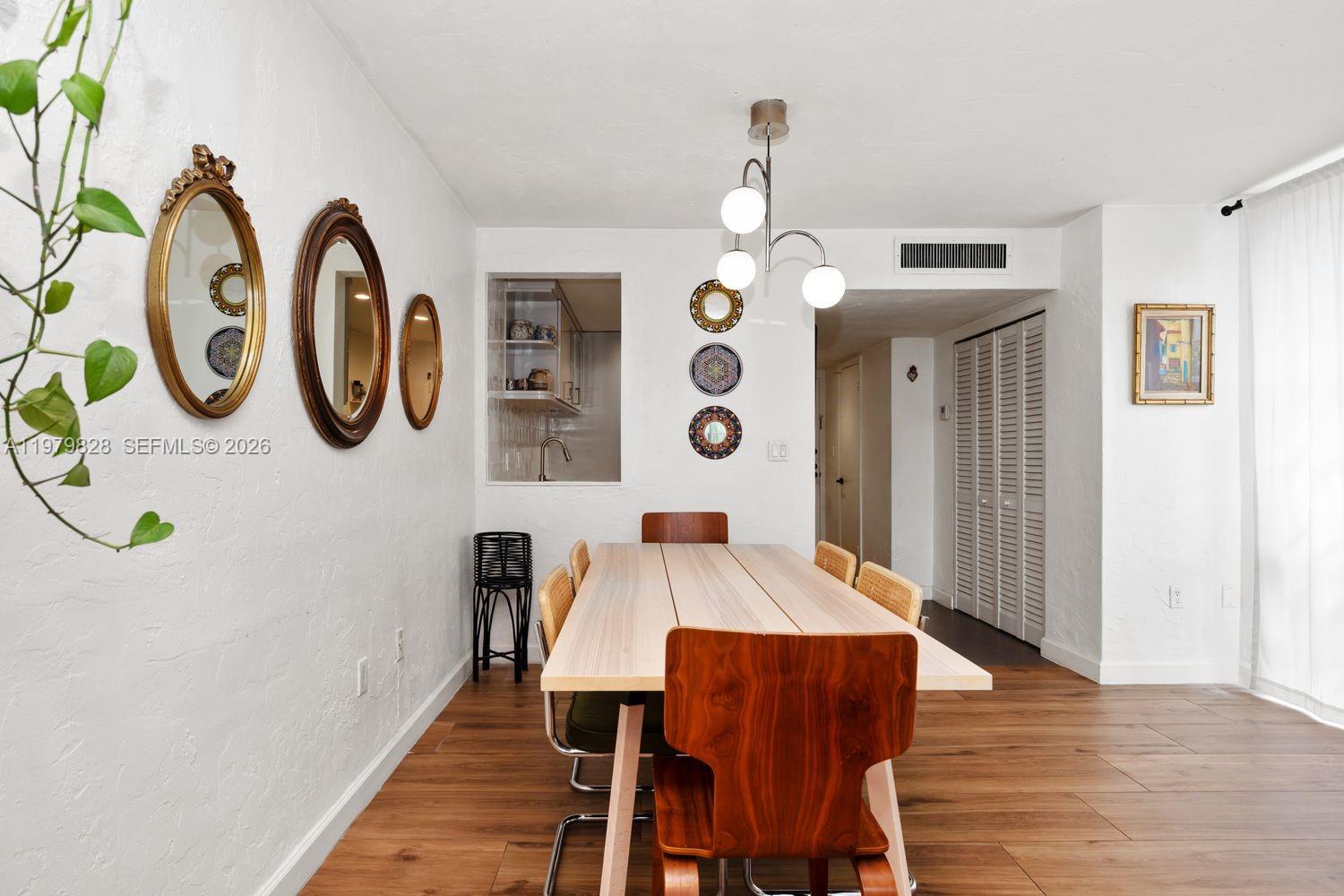 6884 N Kendall Dr #C401 Pinecrest, FL 33156