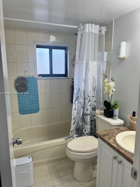 2815 W 76th St #202-17 Hialeah, FL 33018