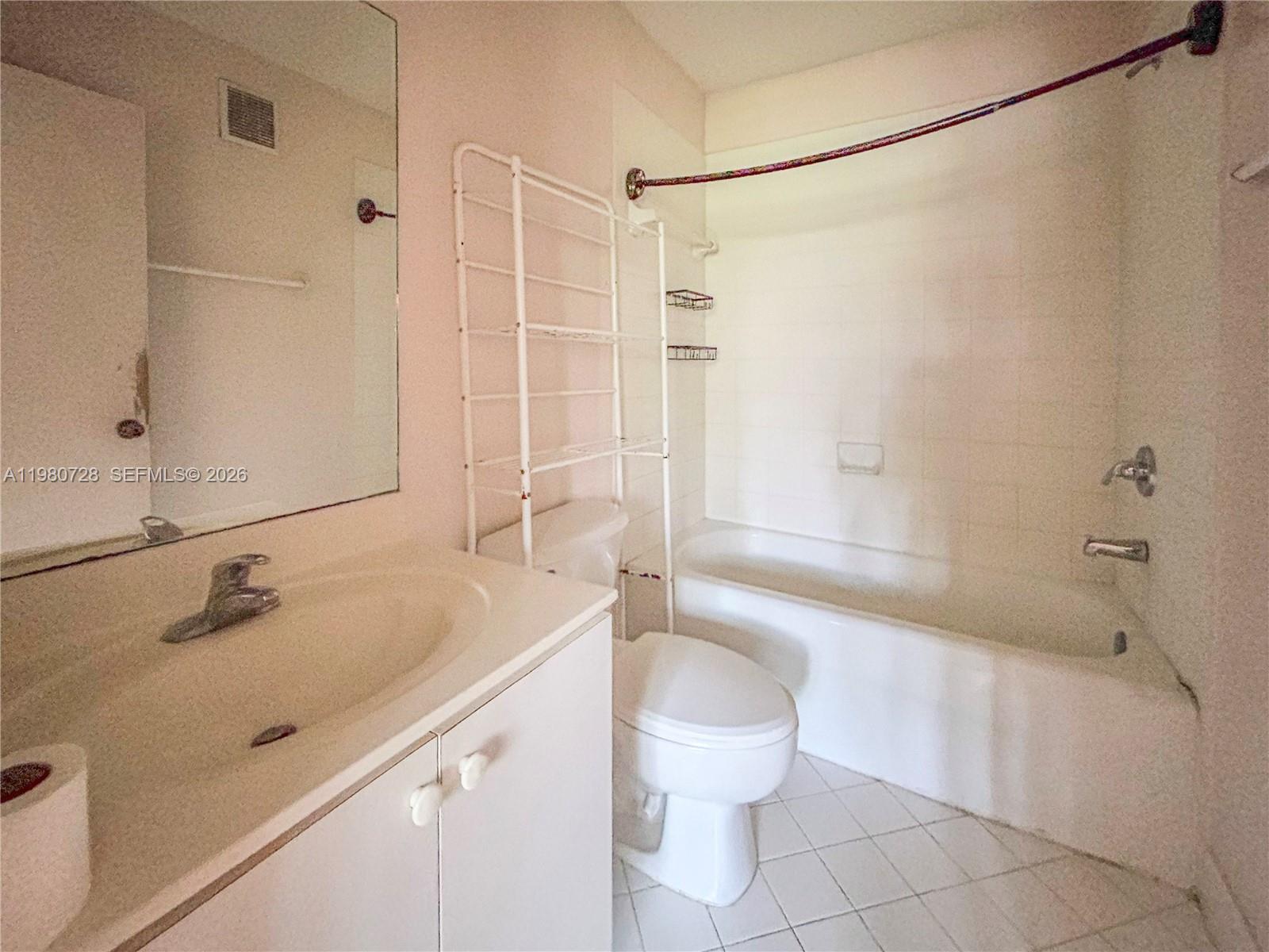 1270 SE 28th Ct #202 Homestead, FL 33035