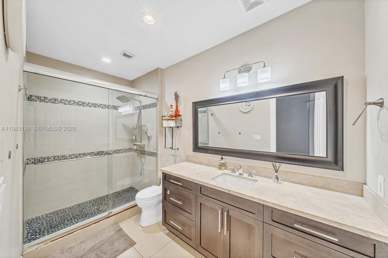 9675 NW 39th Ct Coral Springs, FL 33065