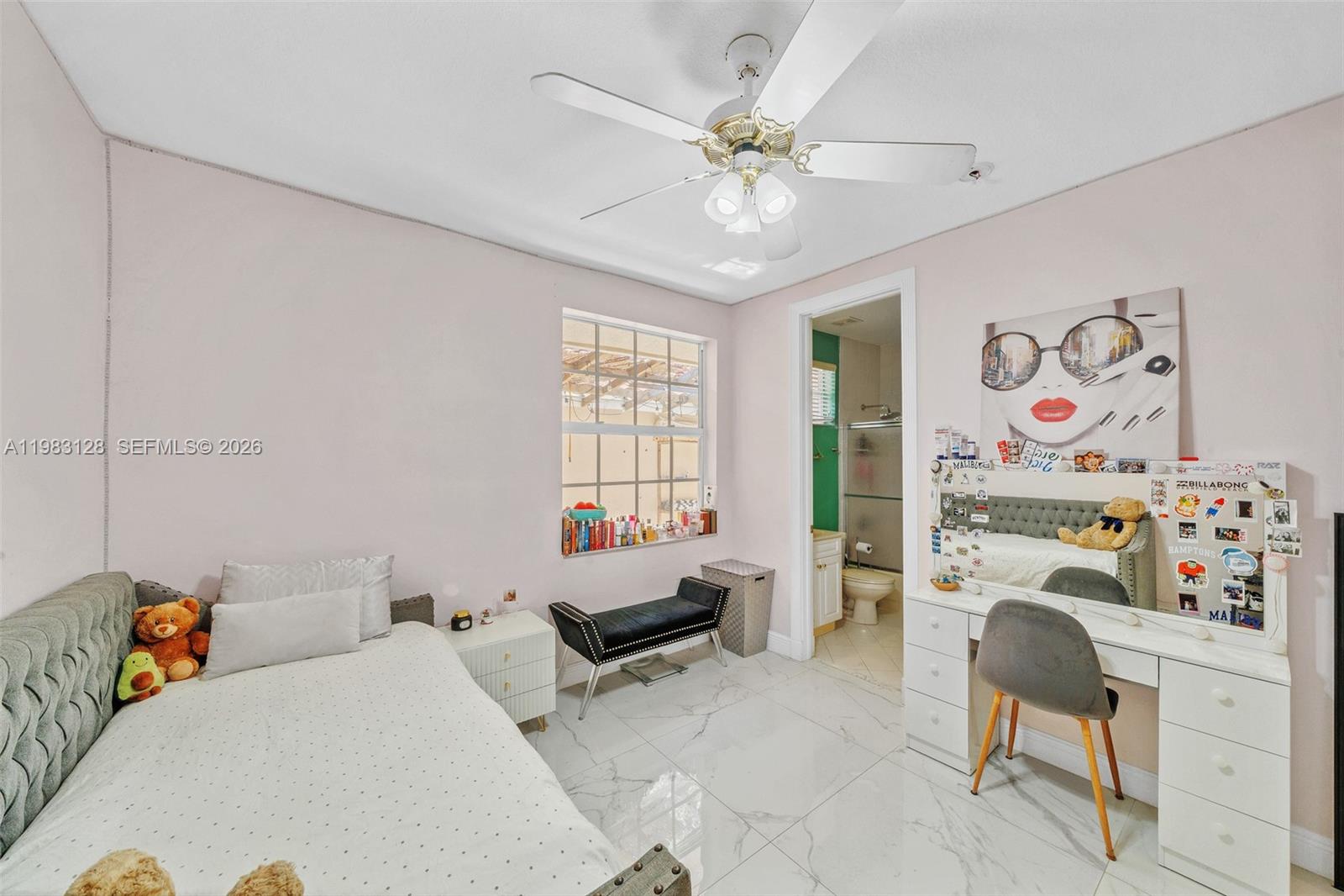 9675 NW 39th Ct Coral Springs, FL 33065