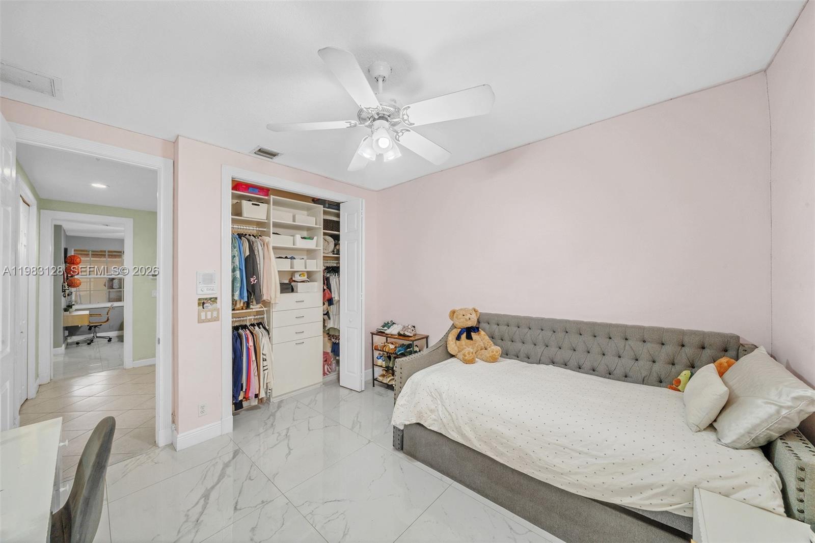 9675 NW 39th Ct Coral Springs, FL 33065